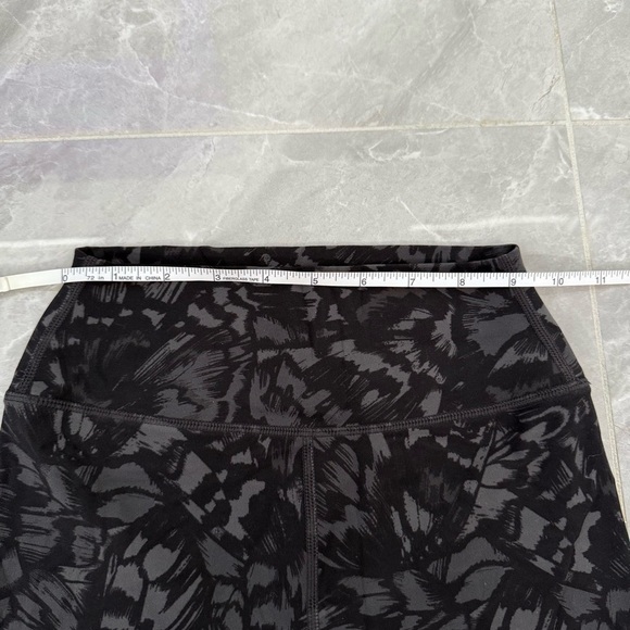 Women’s Stori Floral Patterned 7” Biker Shorts Workout Athletic Size 2 - Picture 13 of 15